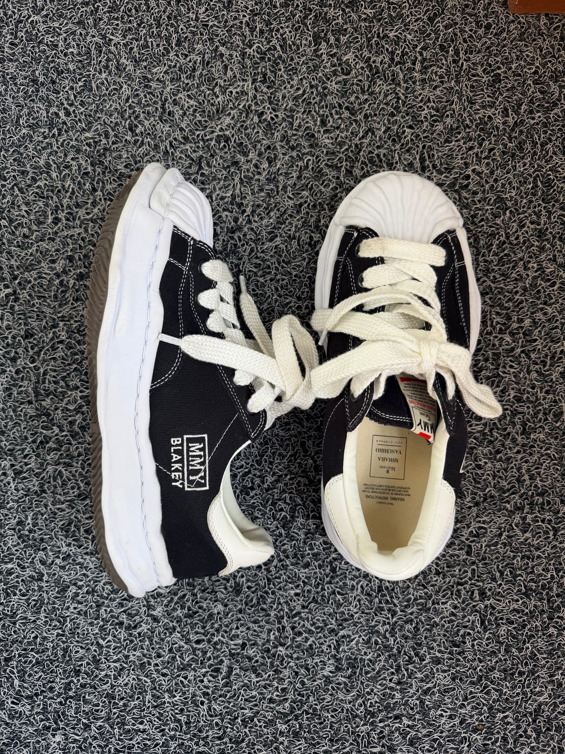 메종 미하라 야스히로 블레이키 블랙 상품이미지4