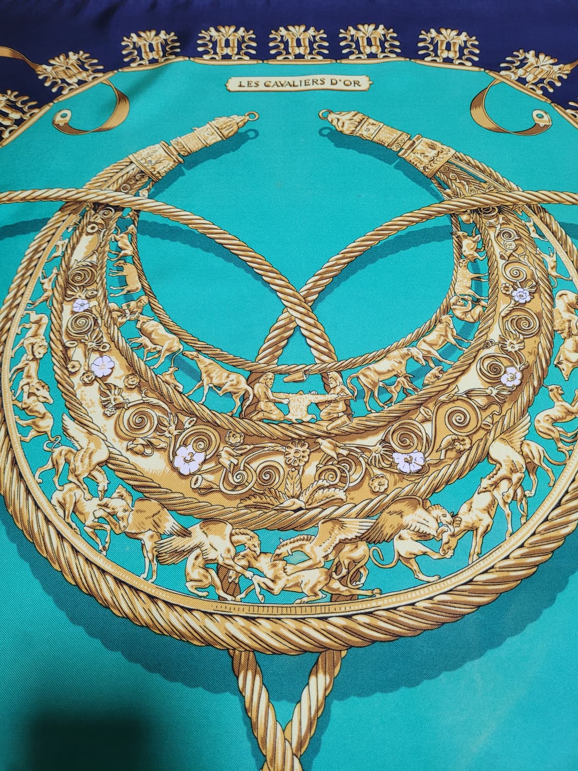 정품 에르메스 까레 실크 스카프 상품이미지7