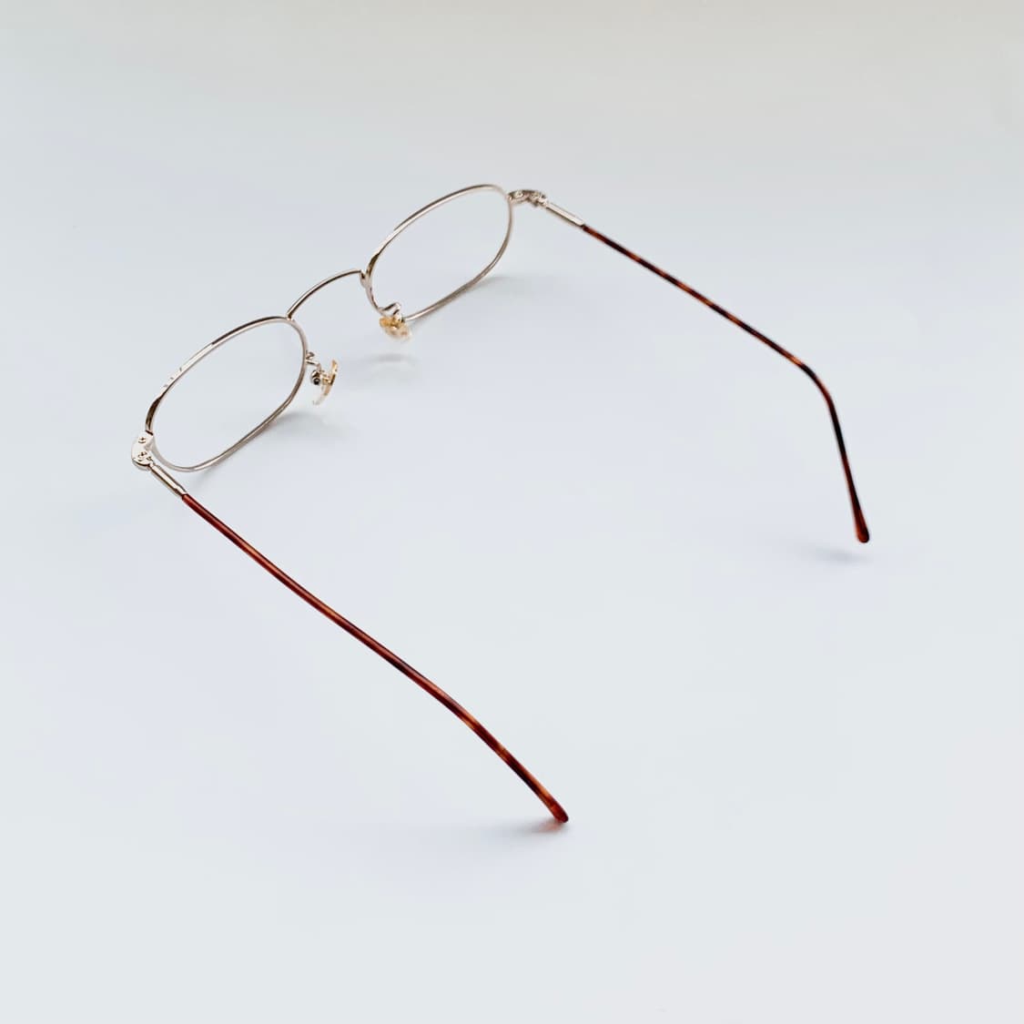 [픽키-717] 데드스탁 슬림 골드 스퀘어 초경량 빈티지안경 상품이미지7