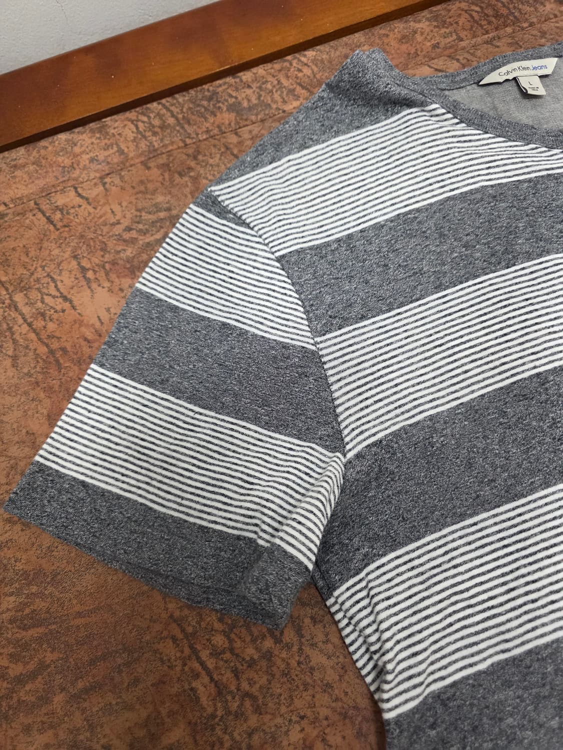 캘빈클라인 스트라이프 헨리넥 반팔티 L 상품이미지4