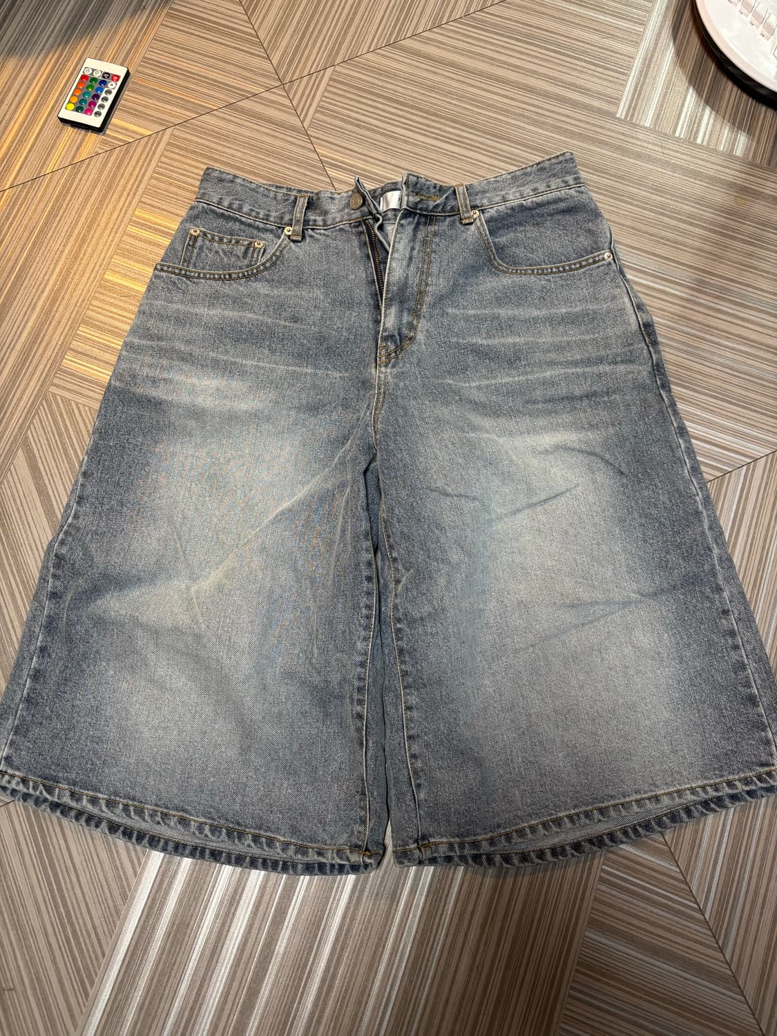 버뮤다 반바지 M 상품이미지1