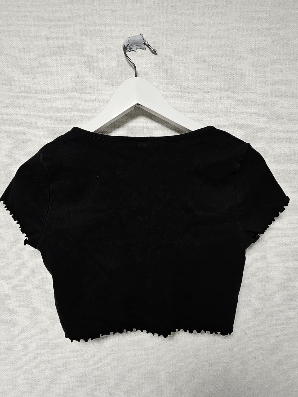 Cute crop black tee 상품이미지2