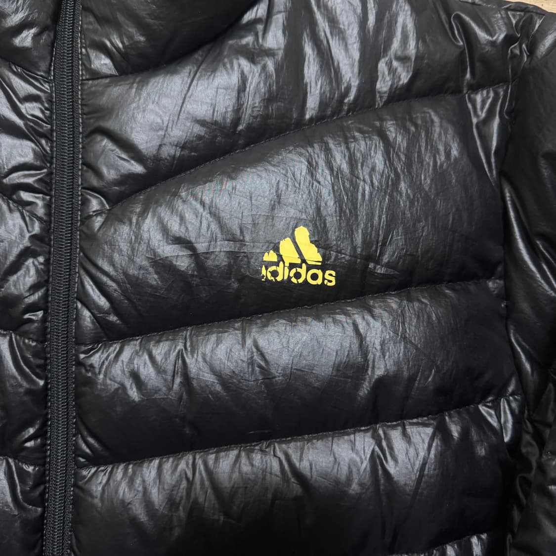 아디다스 구스다운 경량패딩 상품이미지4