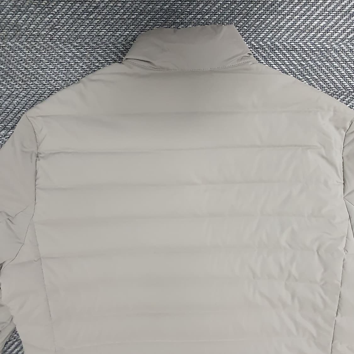 라코스테 구스다운 롱 경량패딩 남자105 상품이미지8