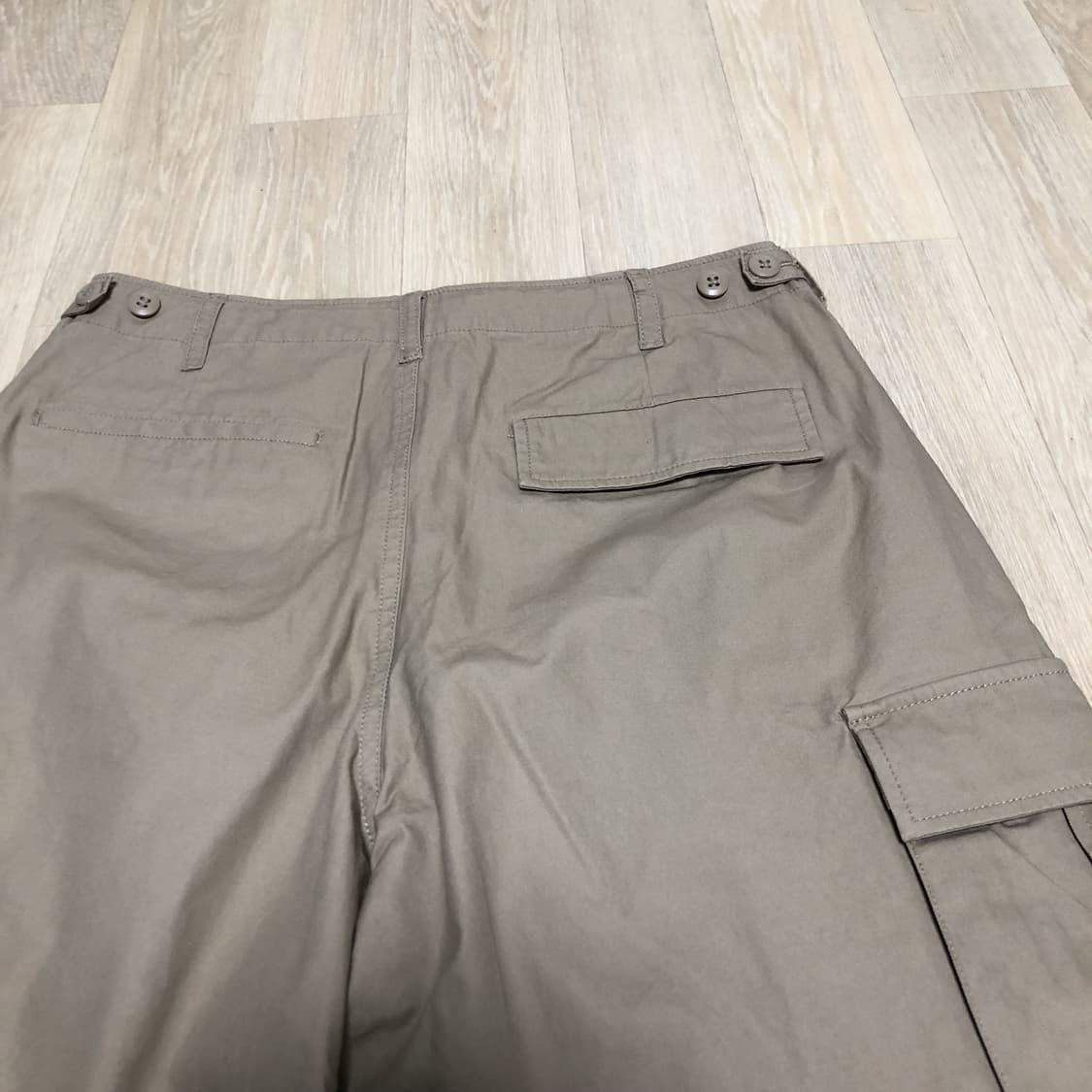 (32) 새상품 무탠다드 MUSINSA 코튼 와이드 카고 쇼츠 베이지 상품이미지8