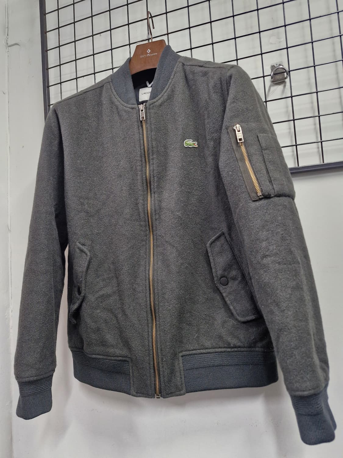 95-100L 라코스테 울 폴리에스터 봄버 자켓 카키. 상품이미지3