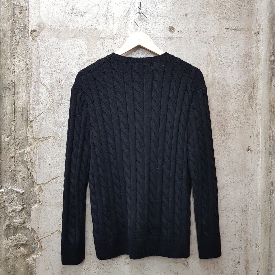 폴로 랄프로렌 라운드넥 블랙 꽈배기 니트 M사이즈  상품이미지2