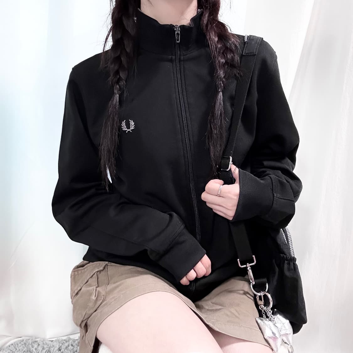 프레드페리 자수로고 블랙 져지 상품이미지1