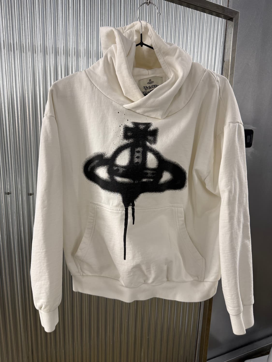 비비안 웨스트우드 SPRAY ORB 후드티 XS 상품이미지2