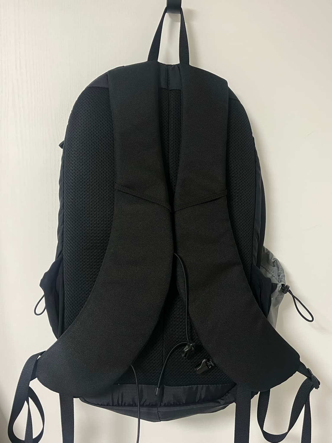 산산기어 22fw 백팩 상품이미지3