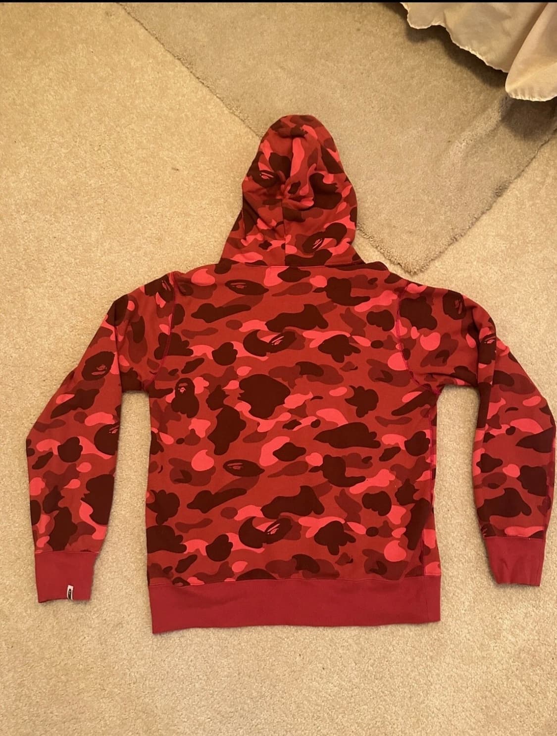 베이프 레드 카모 후드티 상품이미지2