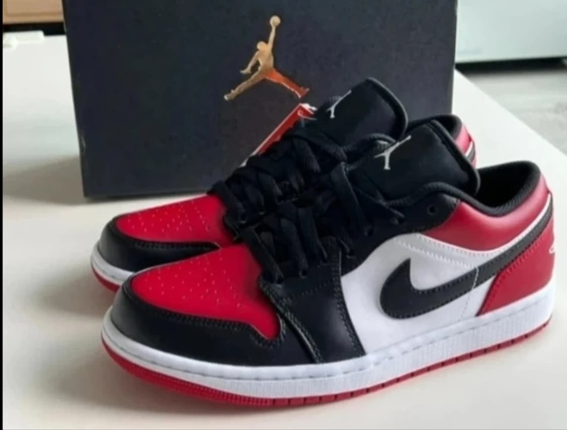 나이키 조던 235사이즈  나이키조던1로우 브레드토 235사이즈 상품이미지2