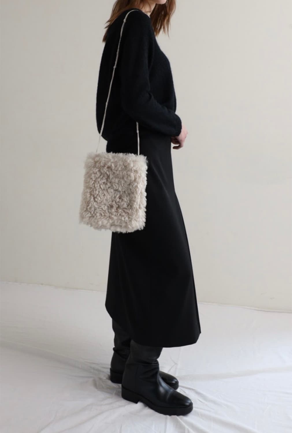 The Vartist Fur Bag 더바티스트 퍼 백 상품이미지1