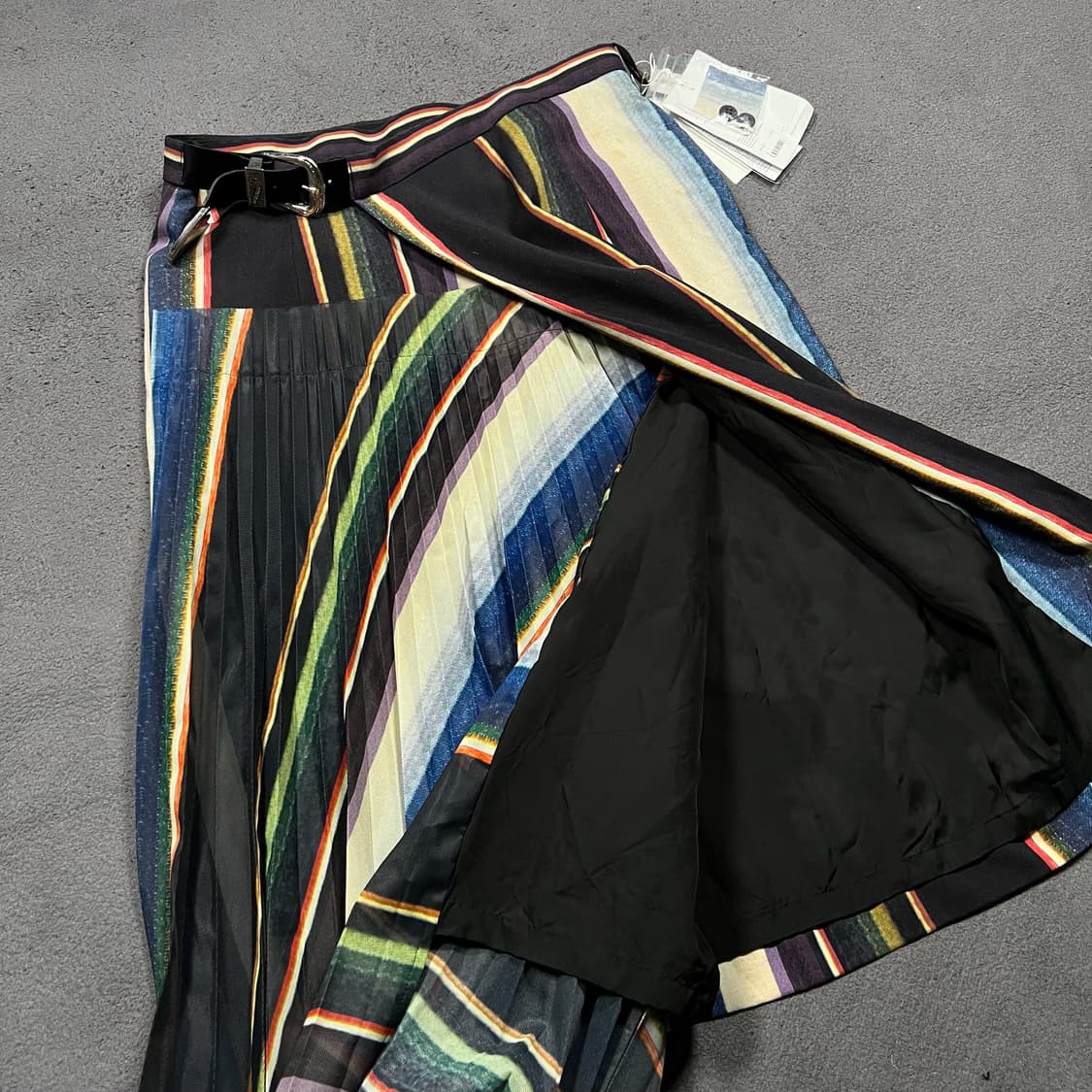 Toga Pulla 토가 풀라 울 플리츠 멀티컬러 랩 스커트  상품이미지2