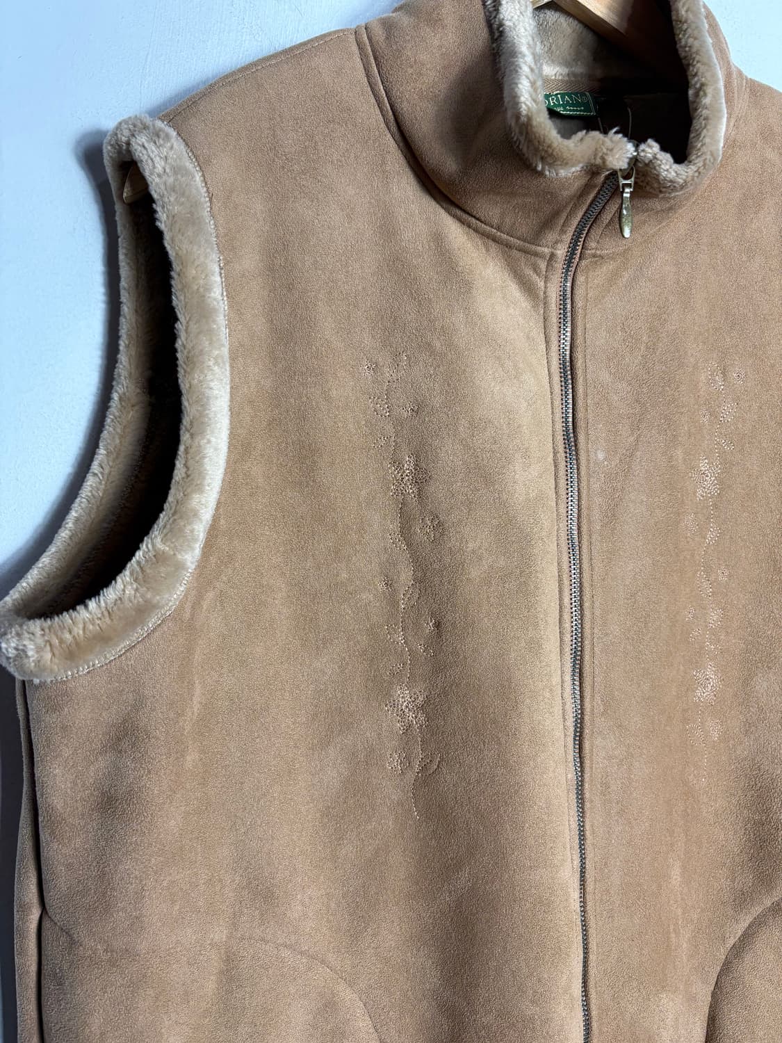 자수 디테일 무스탕 베스트 상품이미지3