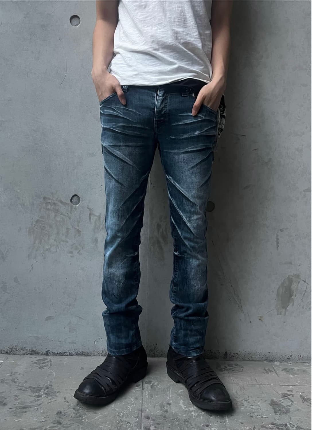 Tornado Mart ice bleached straight fit 상품이미지3