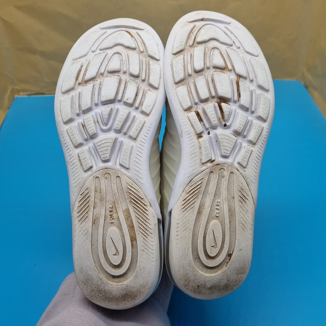 나이키 에어맥스 엑시스 여성운동화235  상품이미지3