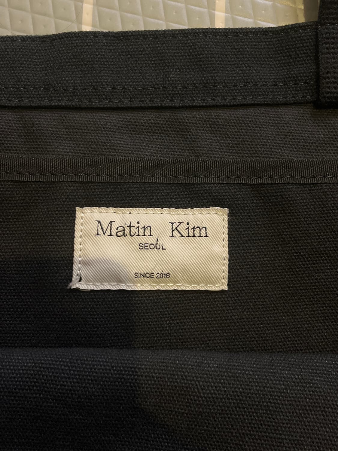 마땡킴 에코백 블랙 상품이미지3