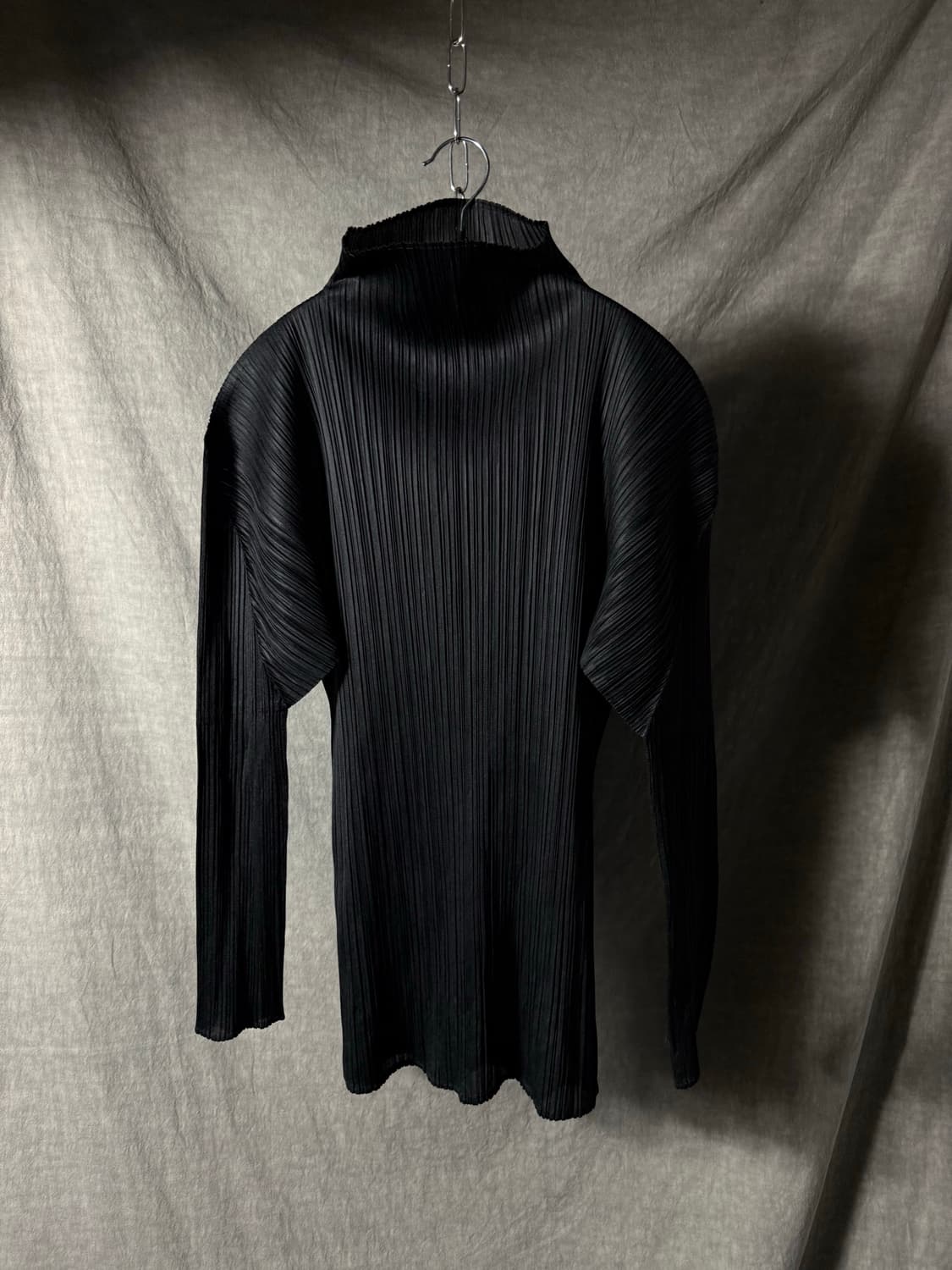 PLEATS PLEASE ISSEY MIYAKE High Neck Top 상품이미지1