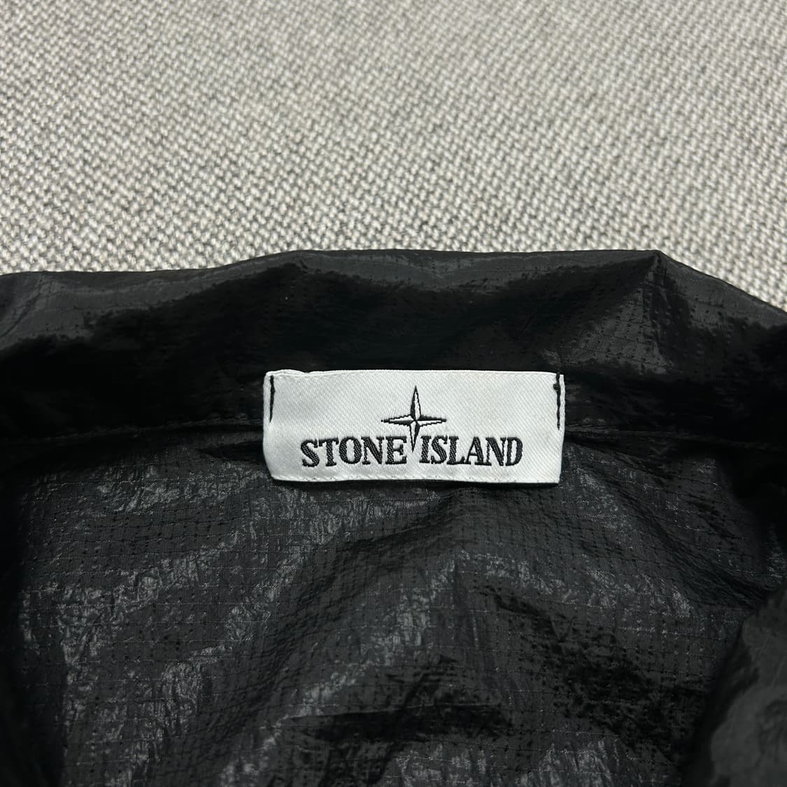 스톤아일랜드 19ss 나일론메탈 오버셔츠(M) 상품이미지2