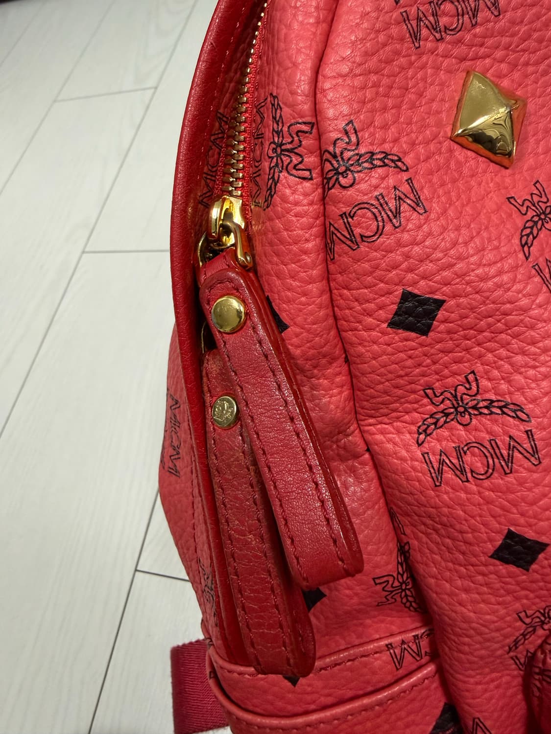 MCM 비세토스 백팩 핑크 상품이미지4