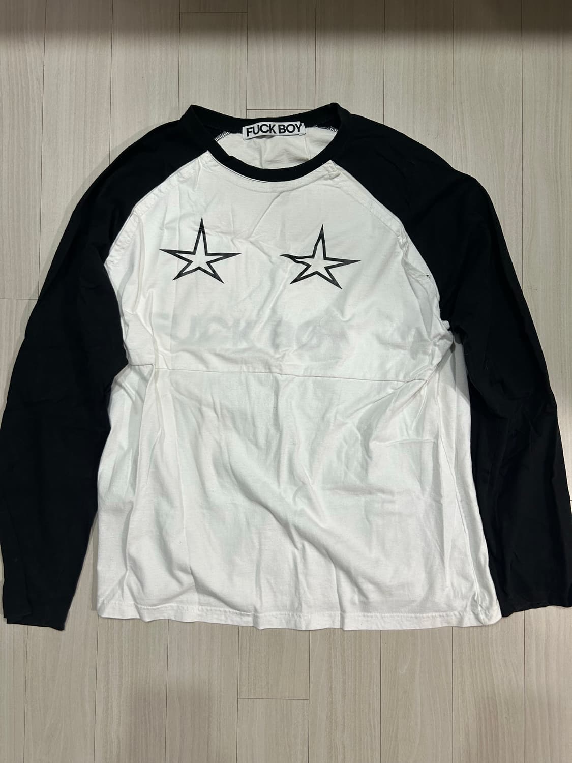 퍽보이 롱슬리브 상품이미지1