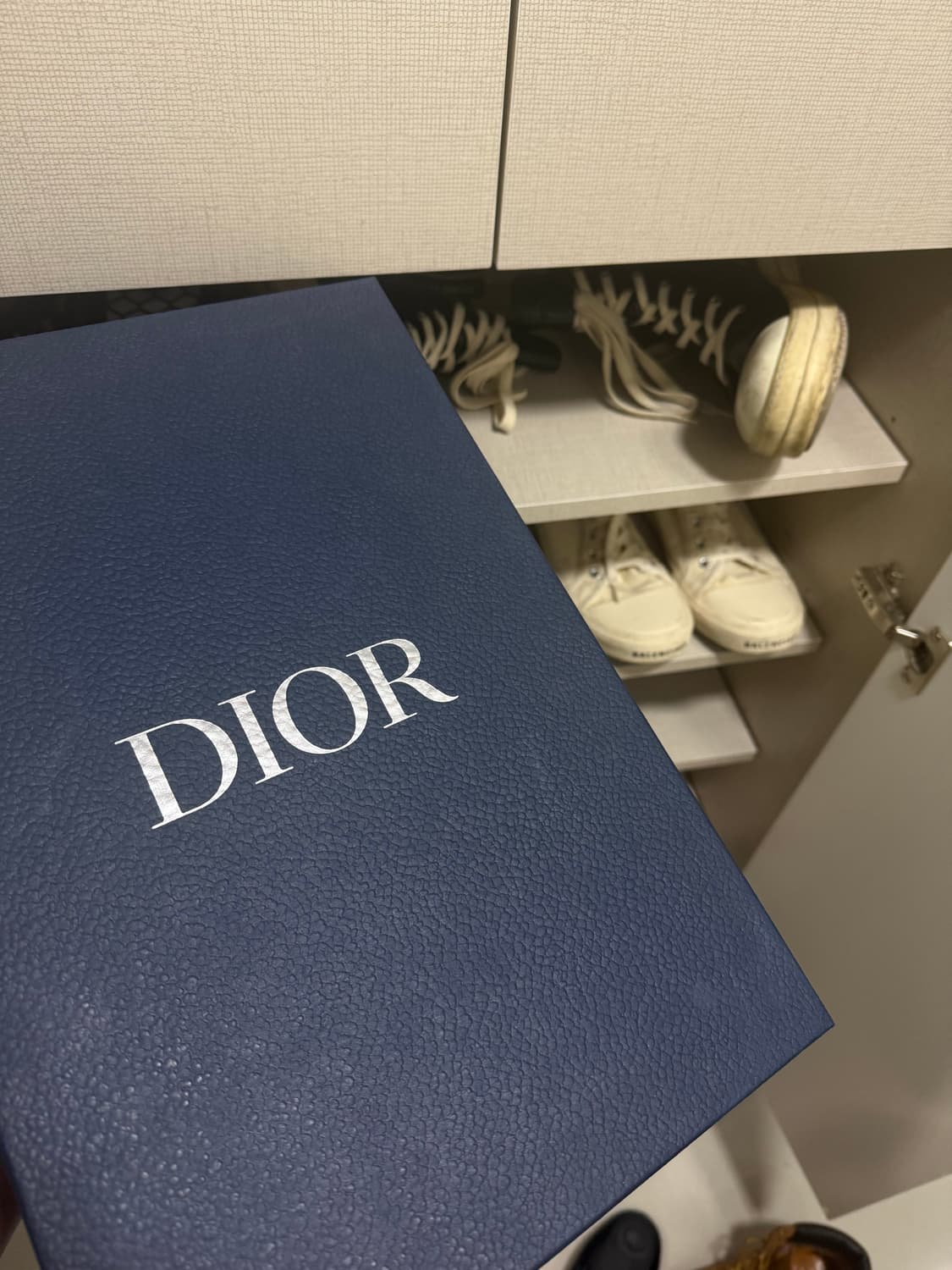 디올 b33 스니커즈 크림 브라운 43 새상품 상품이미지3