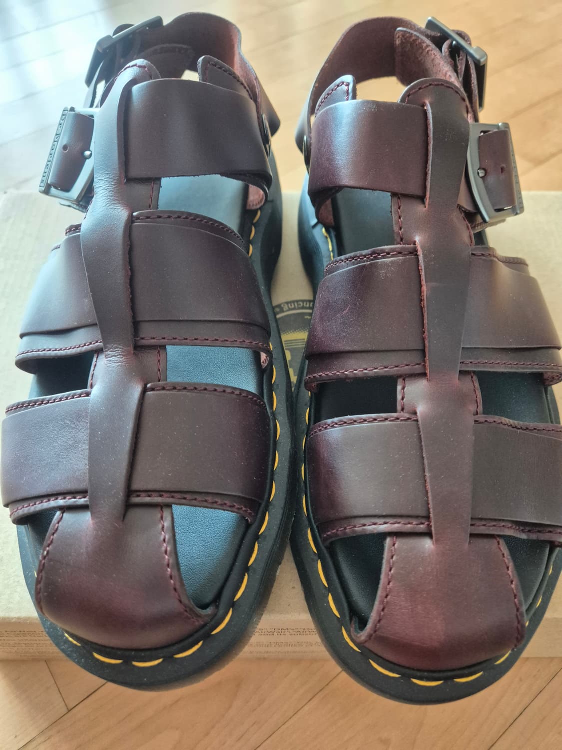 닥터마틴 카시안 다크브라운 샌들 상품이미지3