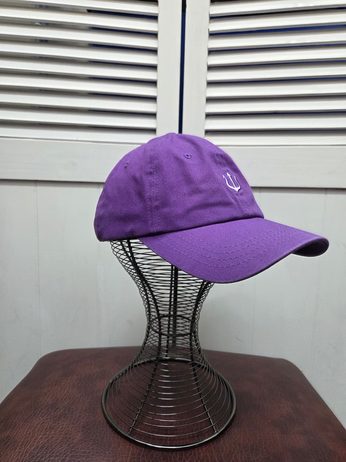 베르툼 삼지창 퍼플 볼캡 상품이미지2