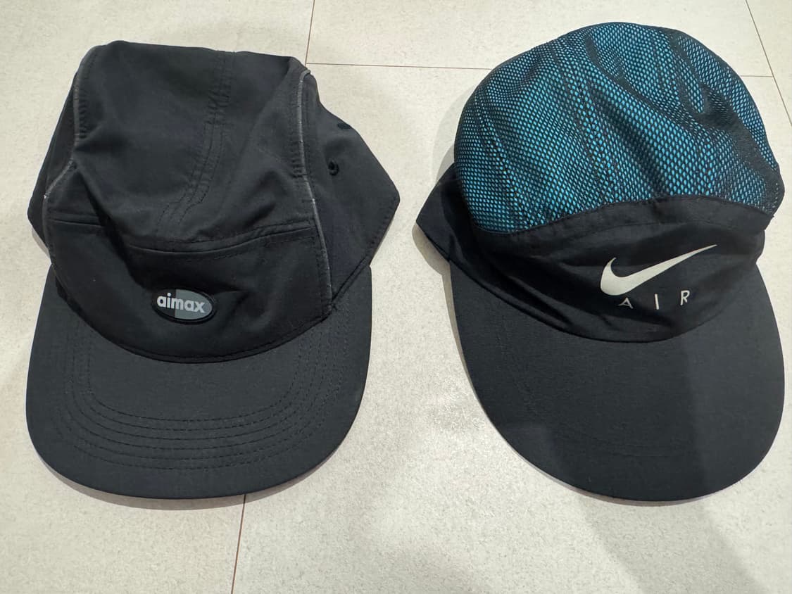 슈프림 x나이키 러닝 캡 및 캠프캡 등 정리합니다. 상품이미지1