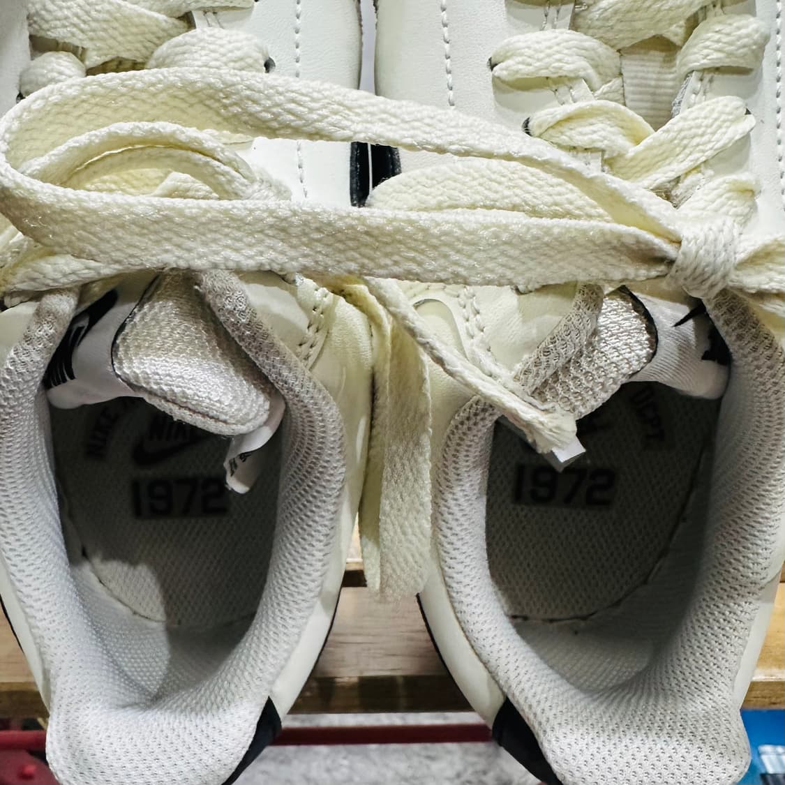 240) 나이키 운동화 여성 여자 신발 코트 버로우 헤리티지 상품이미지8