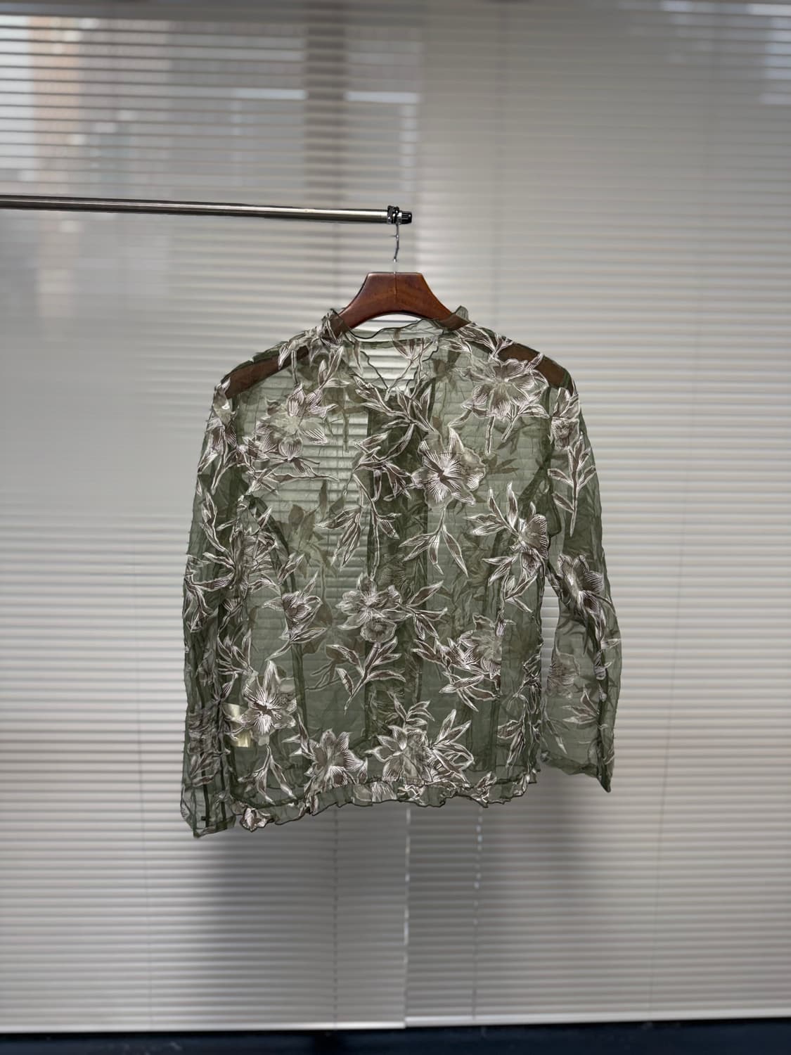 빈티지 플라워패턴 시스루 셔츠 상품이미지4