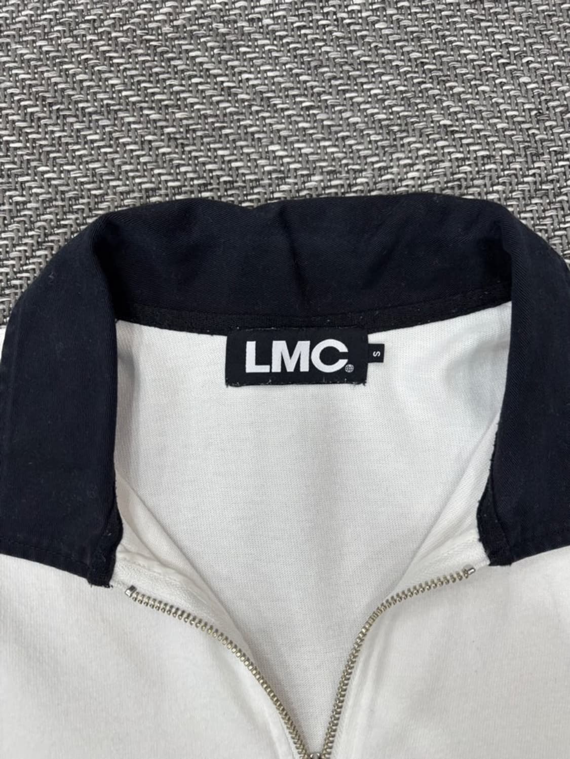 LMC 반집업 긴팔티 상품이미지2