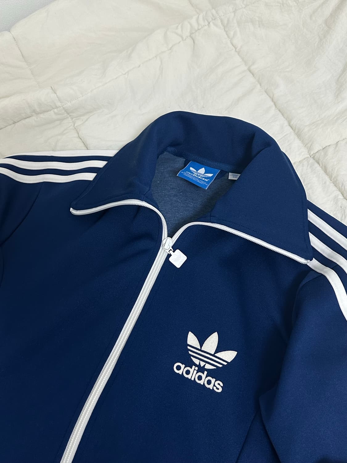 아디다스 유로파 져지 트랙탑 미디움 네이비 블루 상품이미지4