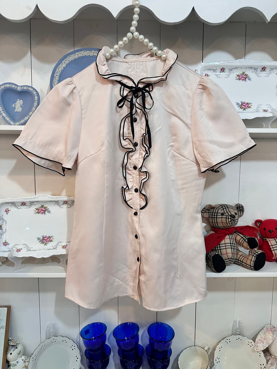 프릴 리본 블라우스 상품이미지1