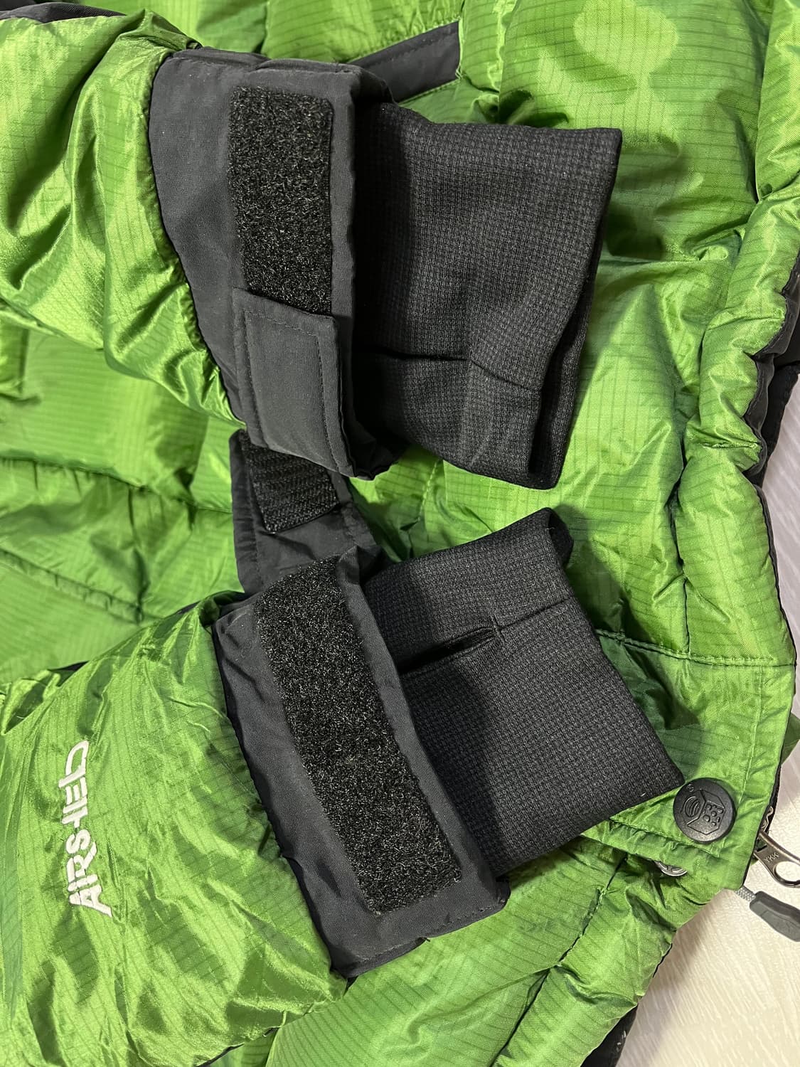 마운틴하드웨어 구스다운패딩 M(L~XL) 상품이미지6