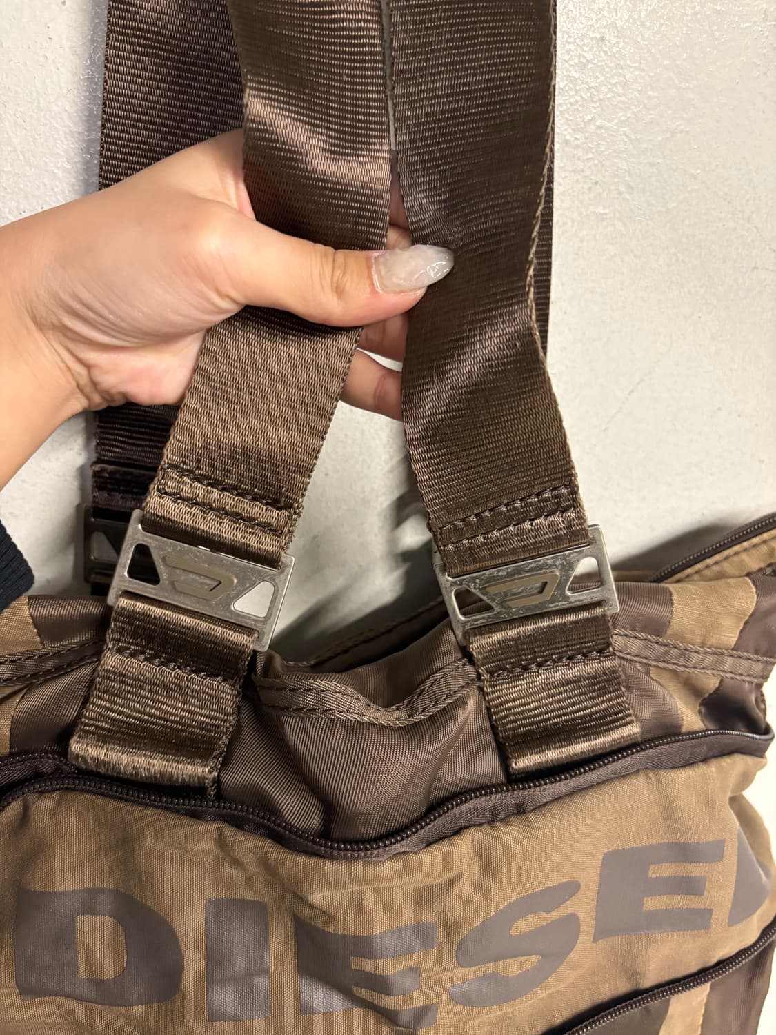 DIESEL big logo shoulder bag 상품이미지9