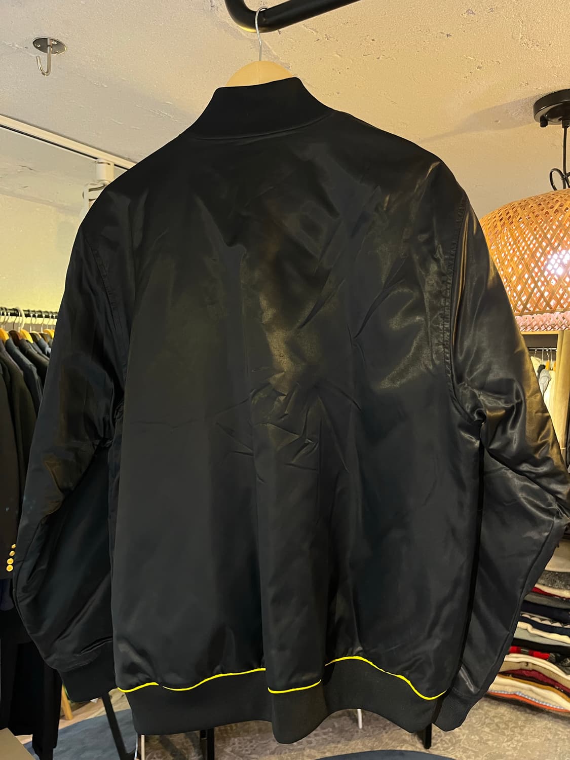 아디다스 X 데프잼 레코드 콜라보 코치자켓 상품이미지2