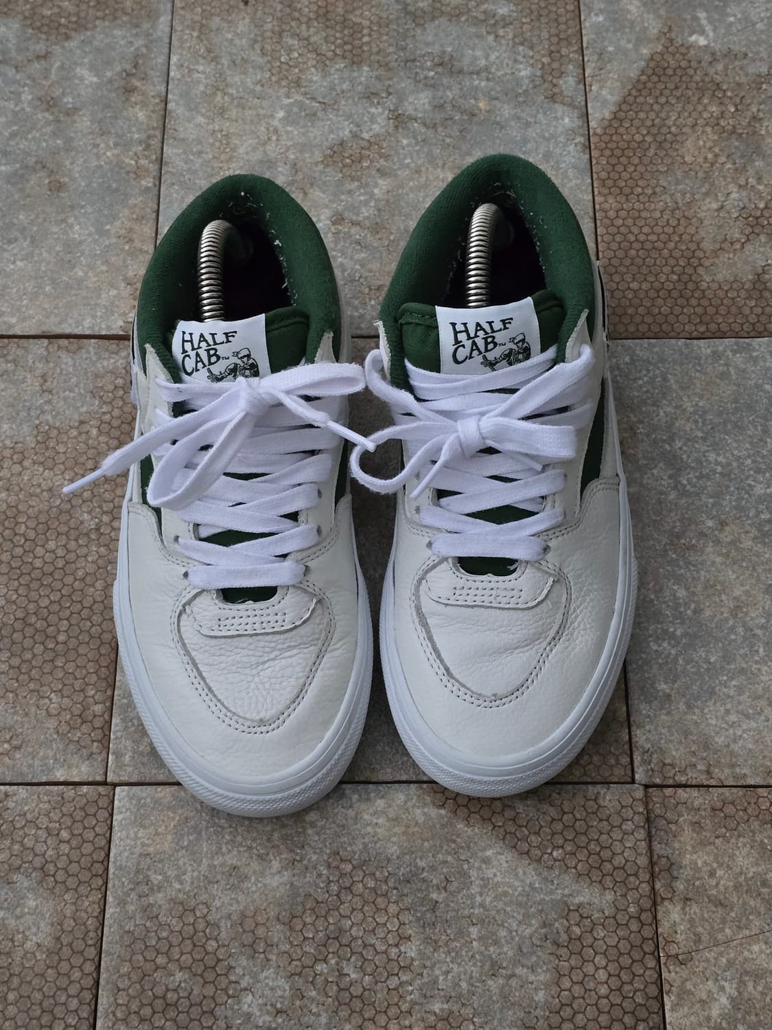 (225)반스 하프캡 화이트 그린 상품이미지2