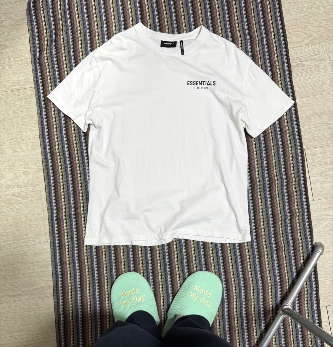 피어오브갓 에센셜 플라워 반팔 티셔츠 상품이미지3