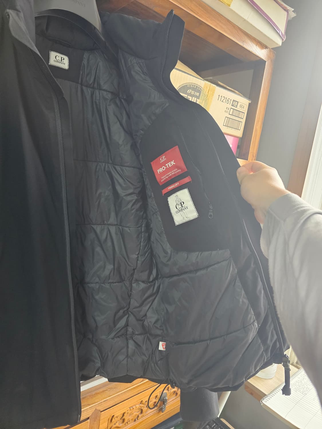 기본 모델 70만구매 정품. 씨피 CP컴퍼니 Pro-Tek 패딩 자켓 나 상품이미지3