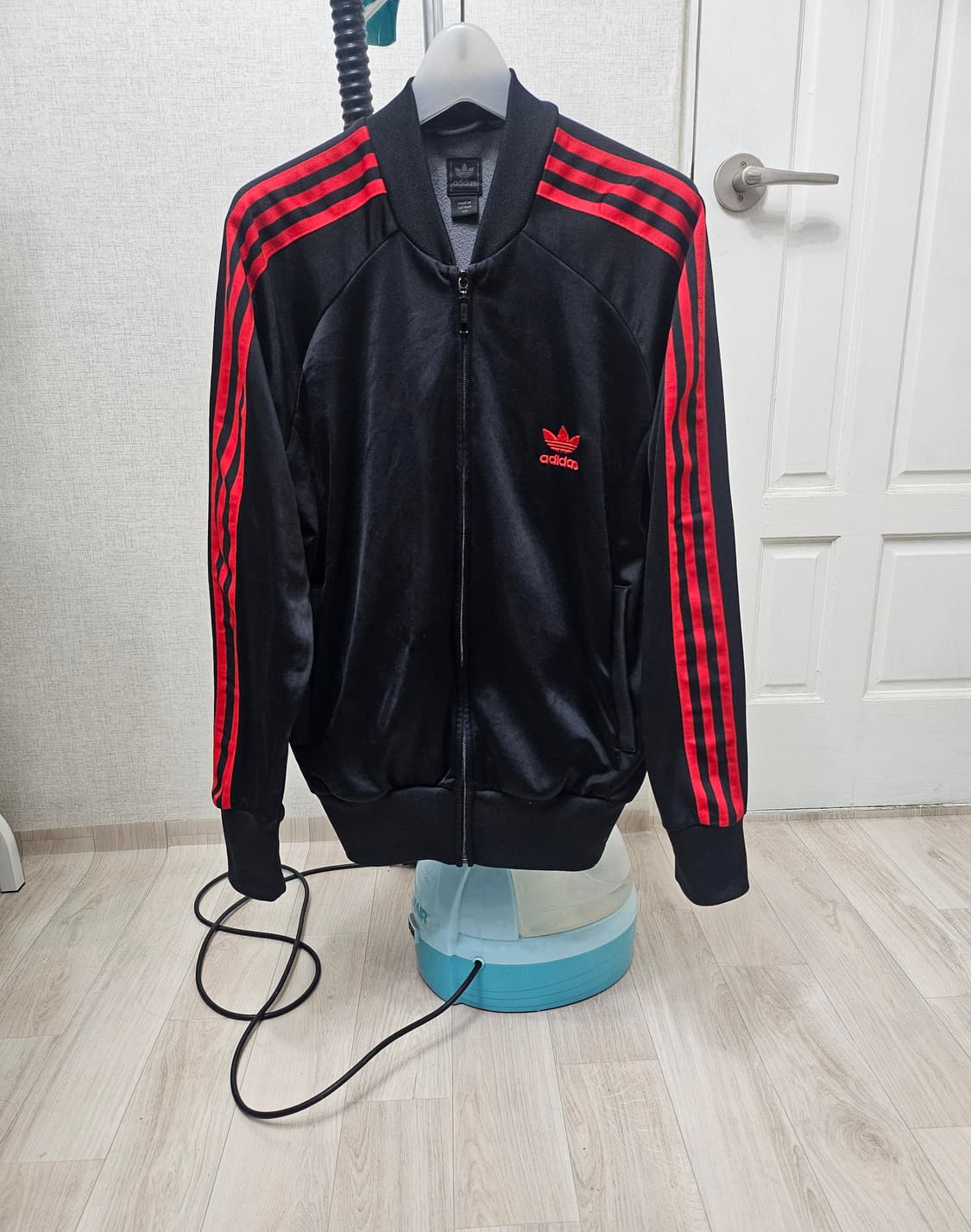 (100)L ☆초대장급☆ 아디다스 오리지널 슈퍼스타 [검빨] 트랙탑져지 상품이미지1