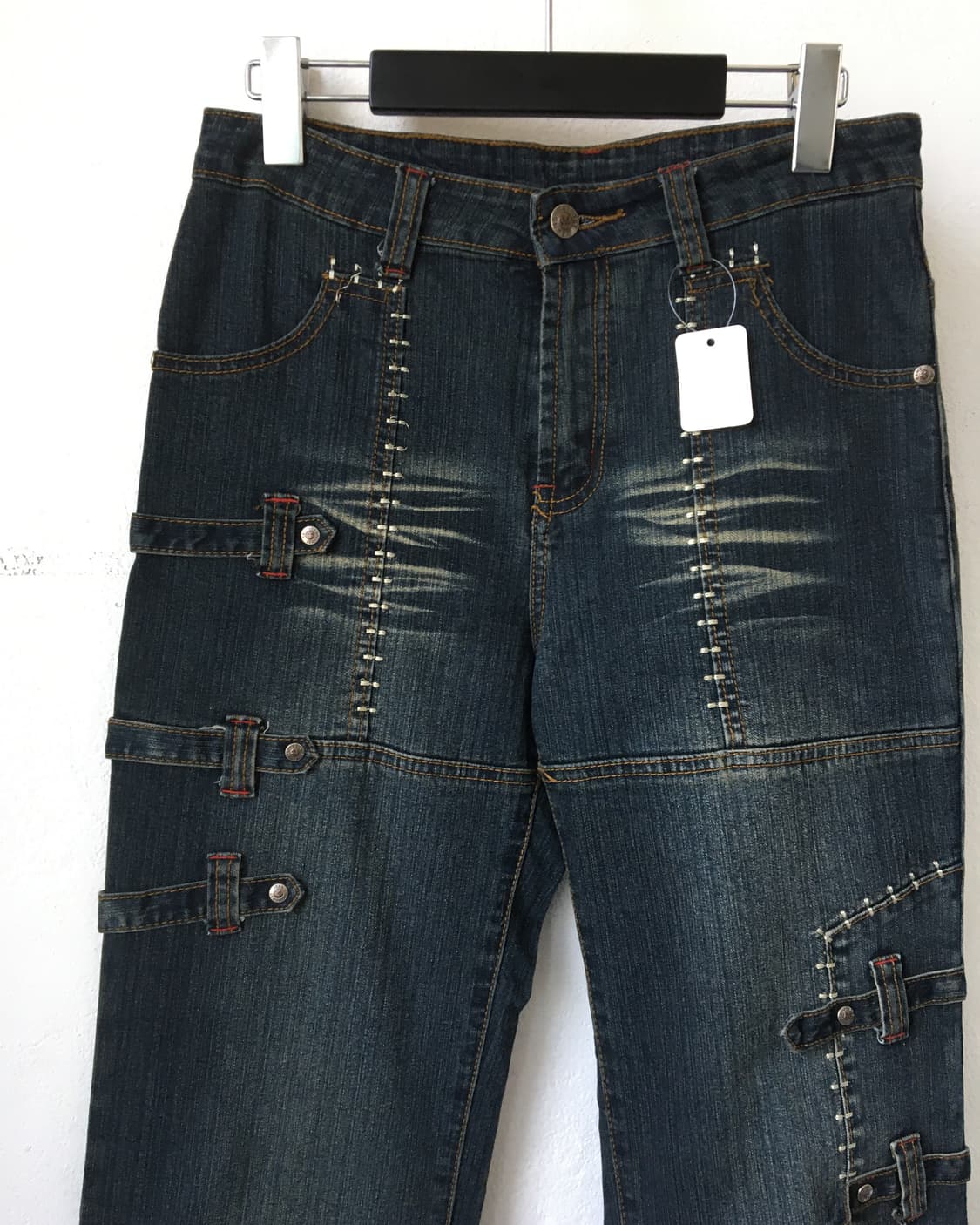 Stitch point belted denim pants 상품이미지4
