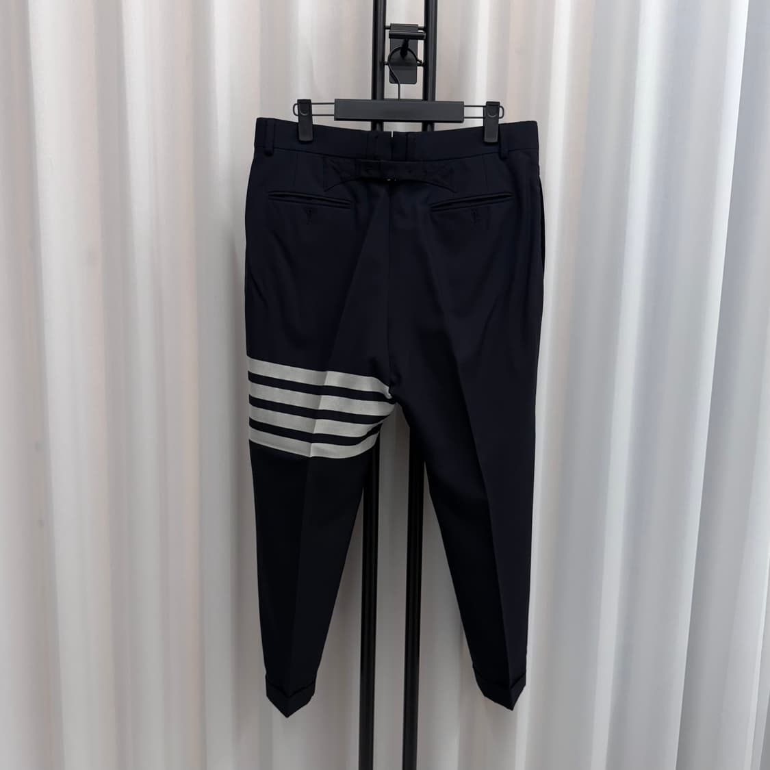 [상의 2, 하의 1] 톰브라운 사선완장 수트 셋업 + 넥타이 상품이미지9