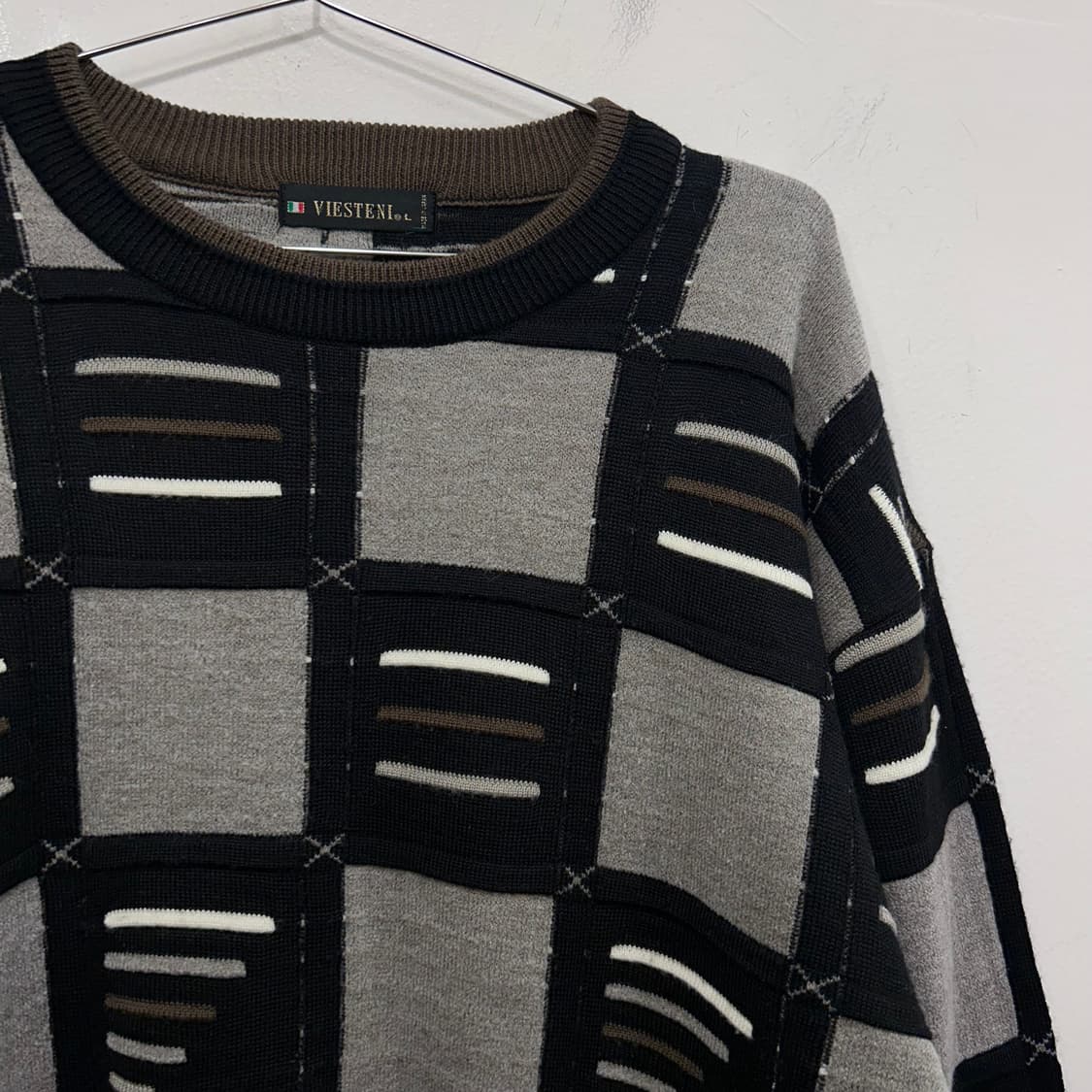 비에스테니 재팬빈티지 3D 케이블 패턴 니트 상품이미지1