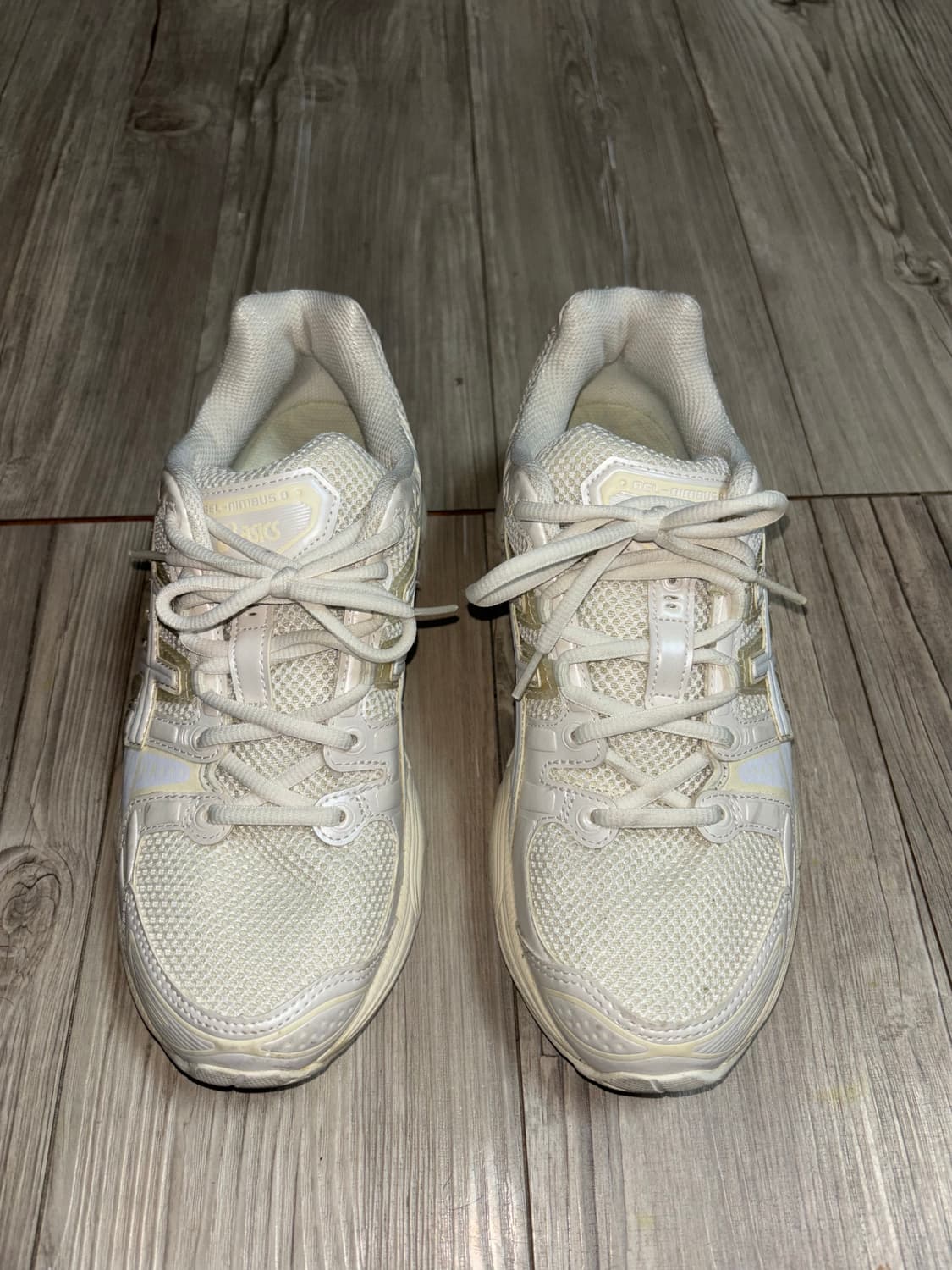 아식스 x 제시카 곤잘베스 젤 님버스 9 크림화이트 나이키 아디다스 네파 상품이미지3