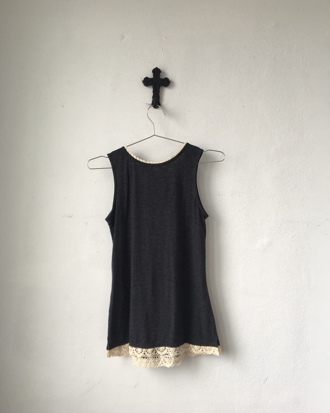 Lace trimming sleeveless 상품이미지3