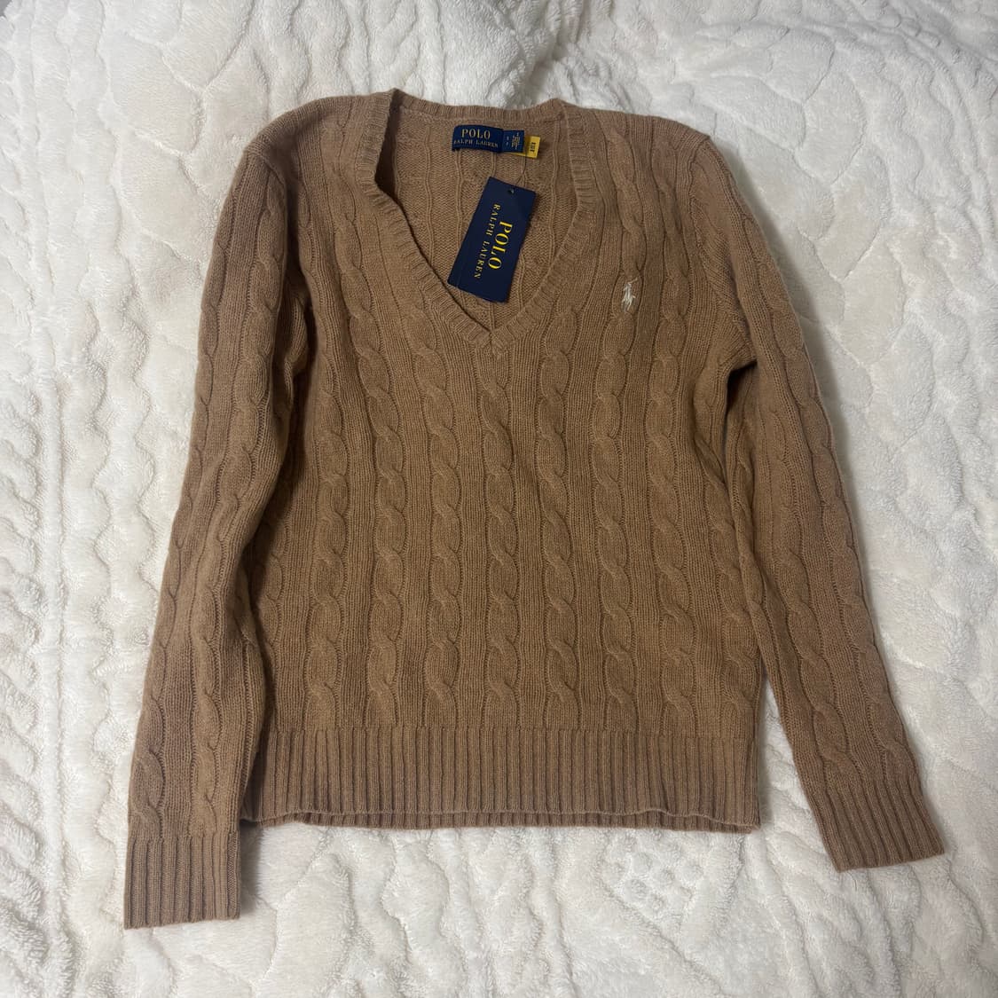 폴로 브이넥 니트 S 상품이미지1