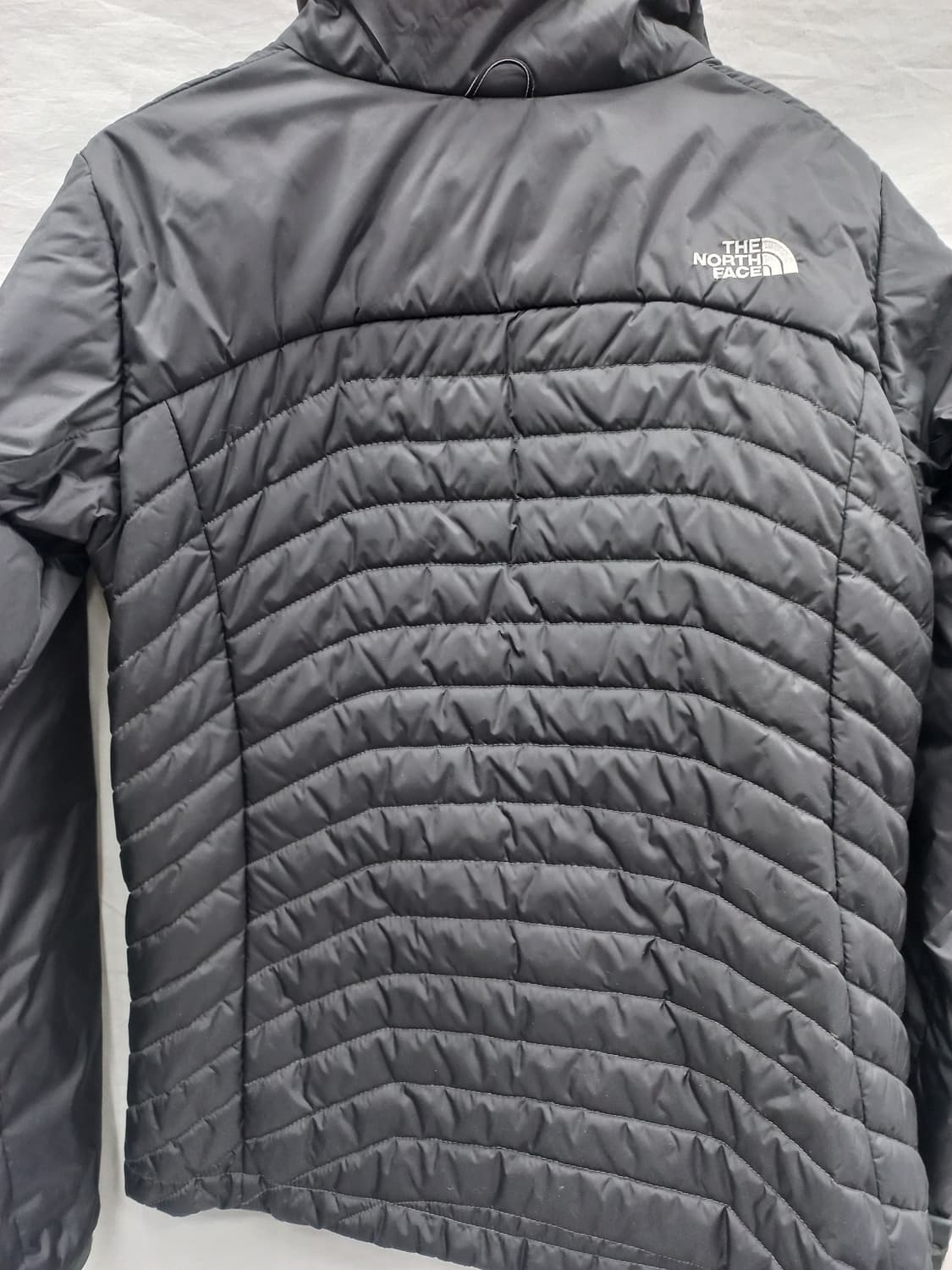 노스페이스 키즈 경량 패딩 150 블랙 상품이미지2