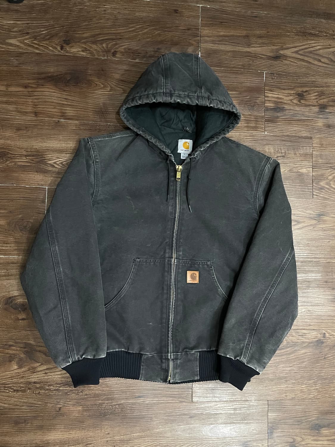 칼하트 J130 BLK 액티브 자켓 블랙 상품이미지1